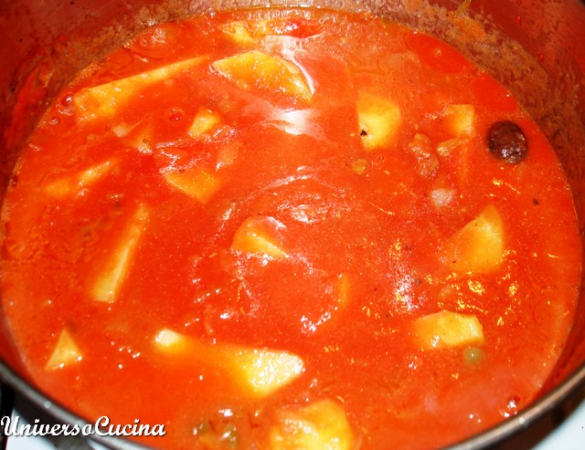 Aggiungere la salsa